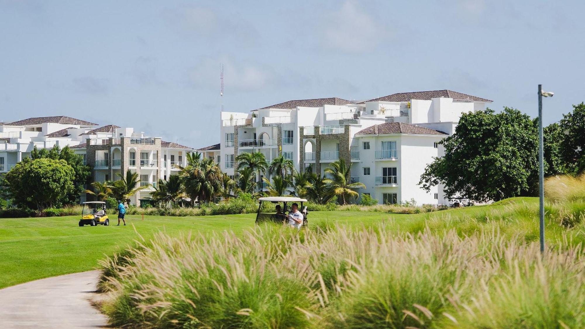 Relax Apto Pool And Golf View In Hard Rock Golf Lejlighed Punta Cana Eksteriør billede